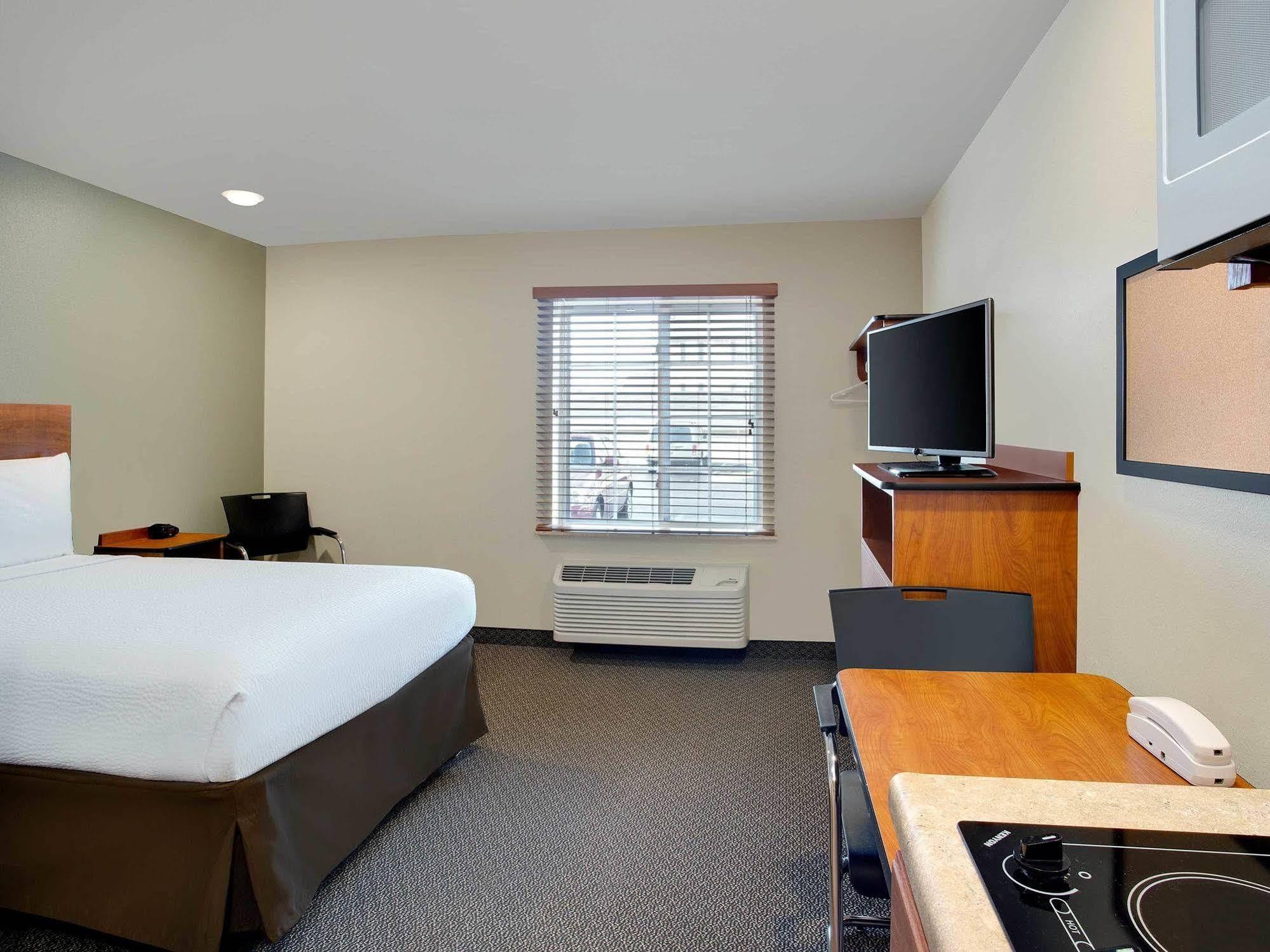 Woodspring Suites Columbus North I-270 Exterior foto